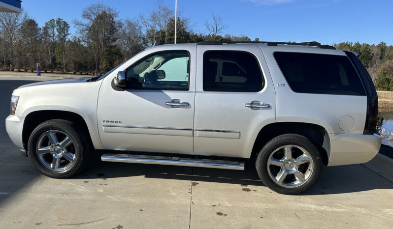 
								Chevrolet Tahoe 2014 K1500 LTZ full									