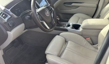 
										Cadillac SRX Luxury Collection 2015 full									