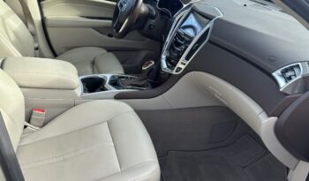 
										Cadillac SRX Luxury Collection 2015 full									