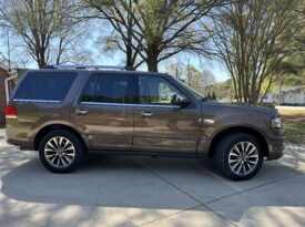 LINCOLN NAVIGATOR SELECT 2016