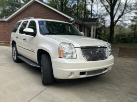 GMC Yukon Denali Hybrid 2013