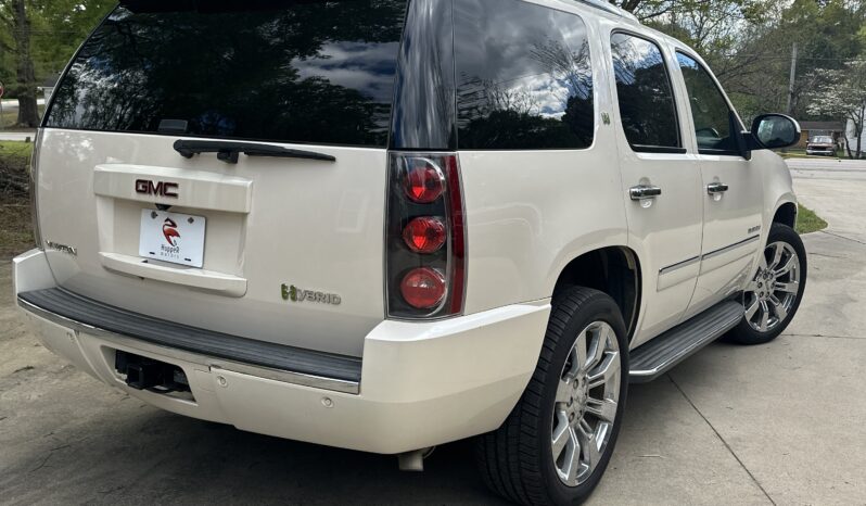 
								GMC Yukon Denali Hybrid 2013 full									