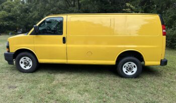 
										GMC Savana 2500 2019 full									