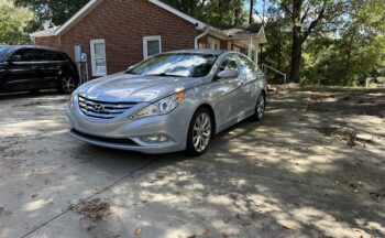 Hyundai Sonata SE 2012