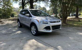 Ford escape Titanium Sport Utility 4D 2014