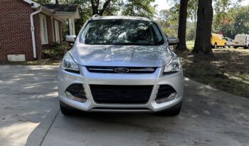 
										Ford escape Titanium Sport Utility 4D 2014 full									