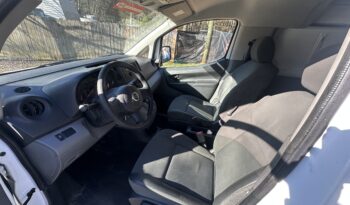 
										2015 Nissan NV200 S full									