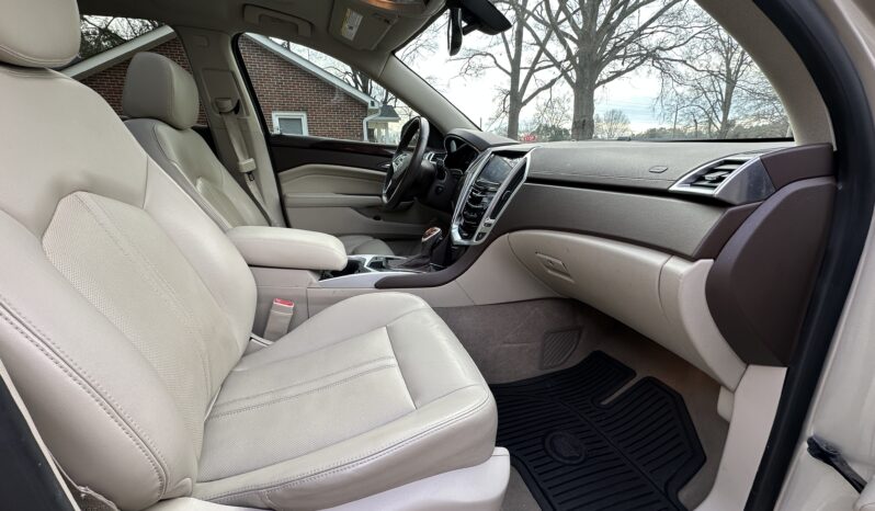 
								2015 CADILLAC SRX Luxury Collection full									