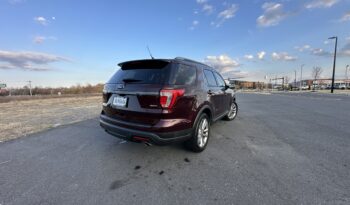 
										2018 Ford Explorer XLT full									